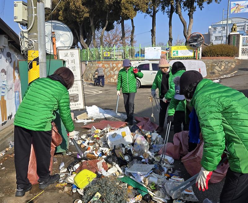 교동면_새마을지도자회_환경정화