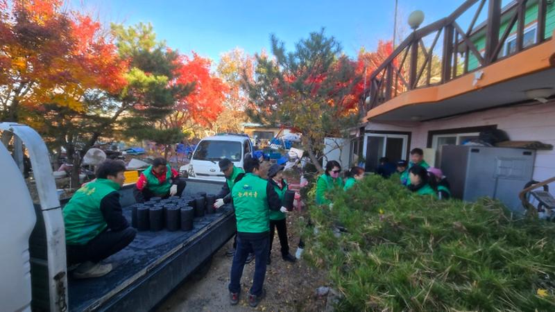 삼산면_남녀새마을지도자_협의회,_사랑의_연탄_나눔_봉사_실시