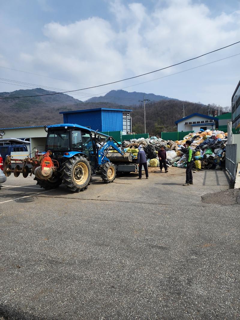양도면_이장단,_영농_폐비닐_집중_수거로_환경정화_앞장