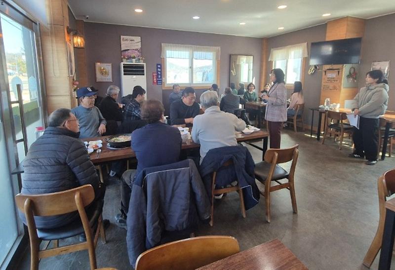 양사면,_트랙터_제설단_맹활약_노고_격려_간담회_개최