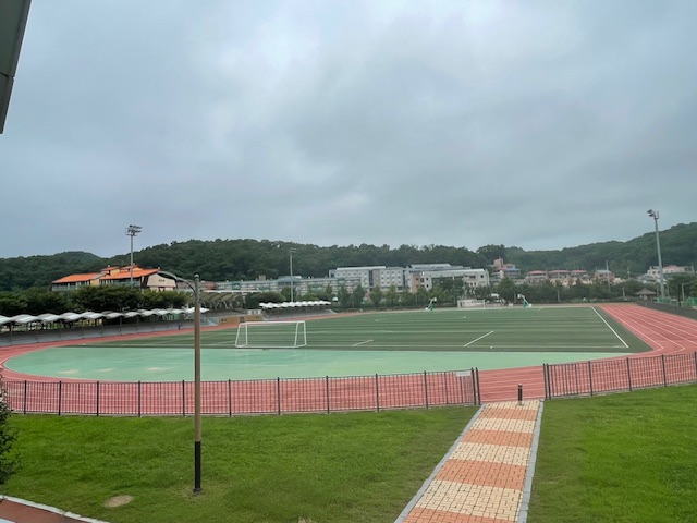 강화군,_2만㎡_규모_축구장_인조잔디_전면_교체…_공설운동장_대대적_정비(강화공설운동장)