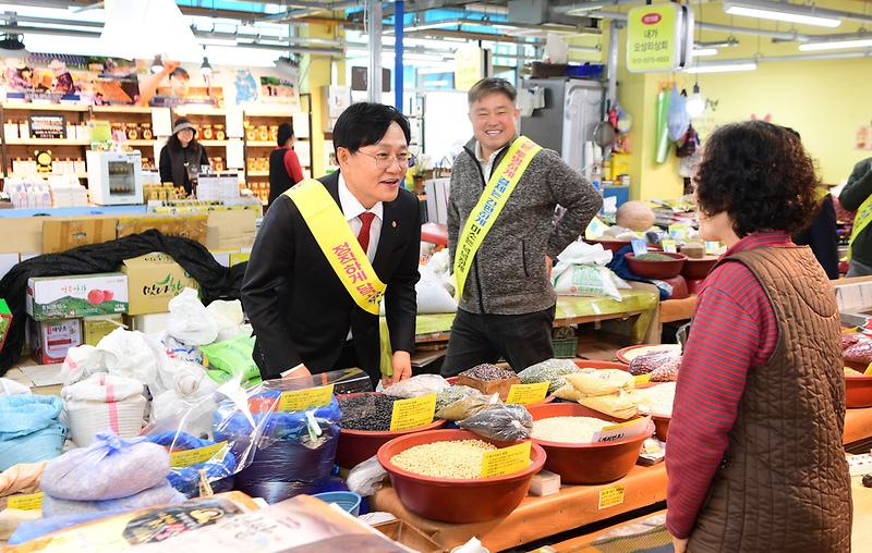 강화군,_봄_관광_성수기_앞두고_소상공인_경쟁력_끌어올리기_총력(1)