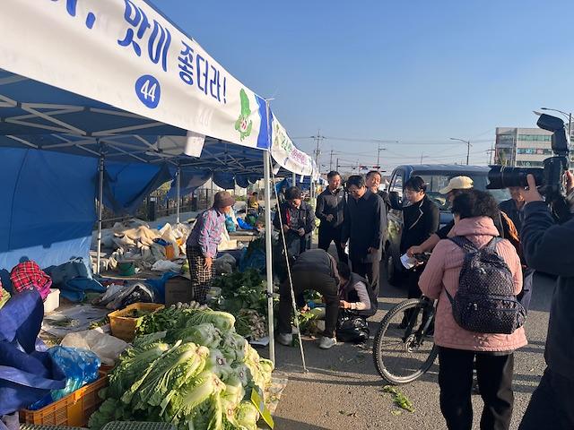 강화군,_김장_물가_부담_덜어줄_직거래_장터…_11월_9일부터_21일간_김장시장(3)