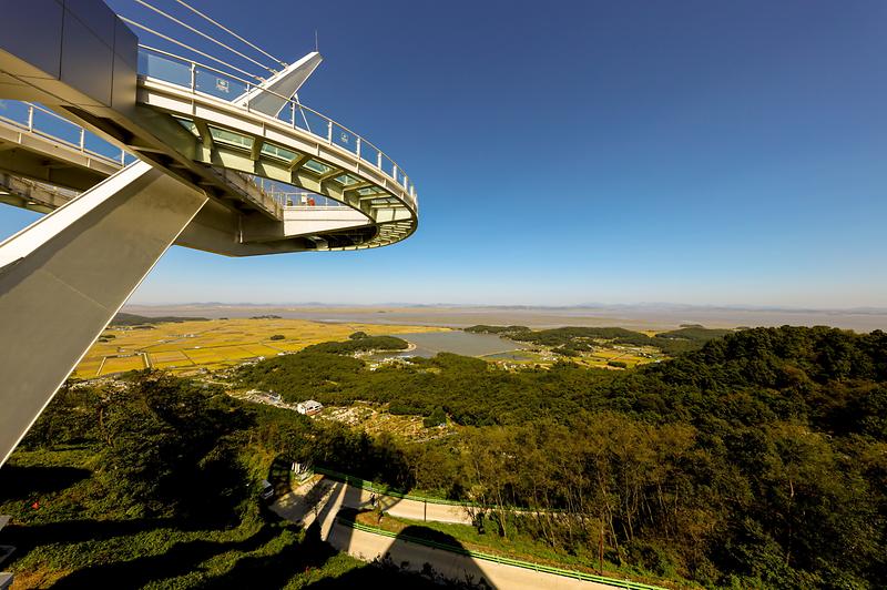 강화군,_설_연휴_힐링_여행지로_교동도_화개정원_주목(1_전망대)