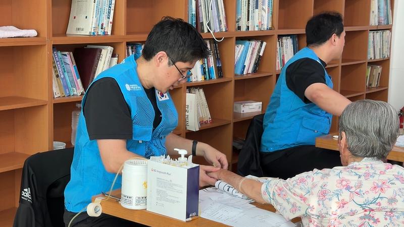 강화군,_섬으로_찾아가는_주치병원…_주문도_주민_건강_든든(4)