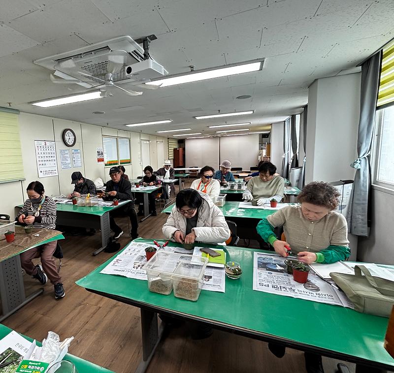 강화군노인복지관,_‘웃음꽃_원예_교실’_개강