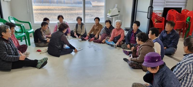 교동면_부녀회,_생활폐기물_줄이기_홍보_‘눈길’