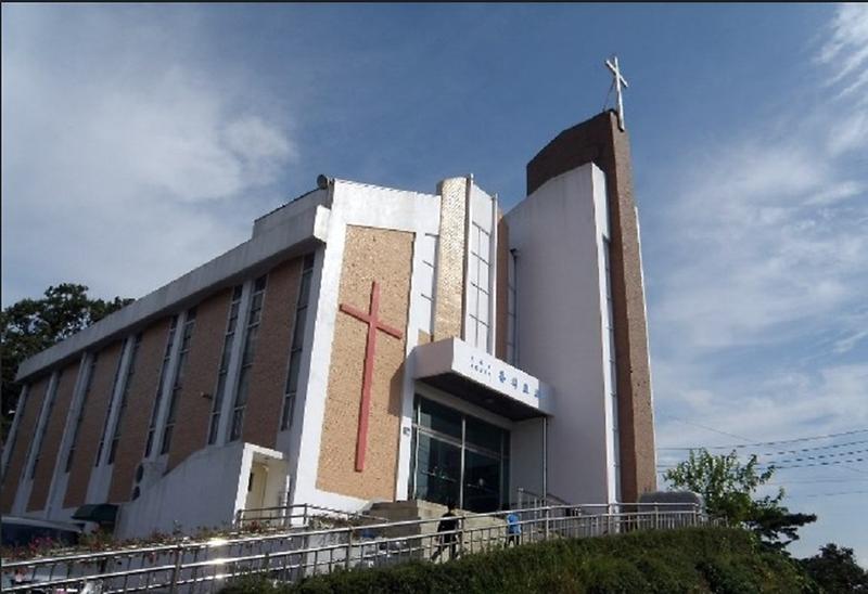 홍의교회_성도들의_정성,_송해면에_이웃사랑_실천(홍의교회_전경)