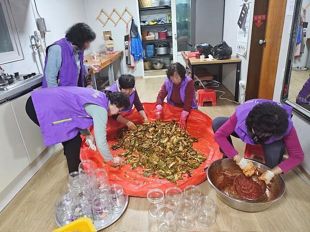 서도면_주민자치위원회,_사랑의_반찬_나눔_행사_추진