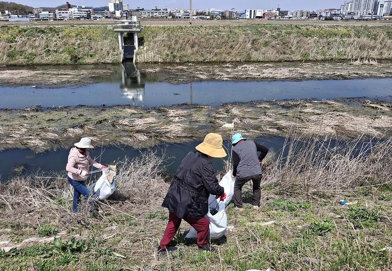 선원면_한국여성농업인회,_고식이길_일원_환경정비_실시
