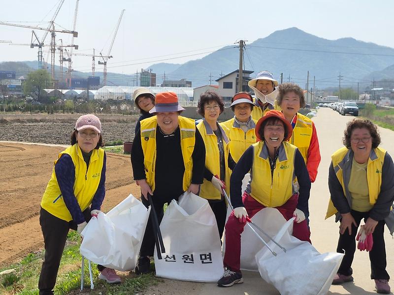선원면_자원봉사_상담가,_고식이길_환경정화_활동_전개