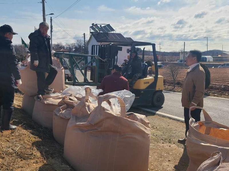 선원면,_토지개량제_공동_살포_작업_추진