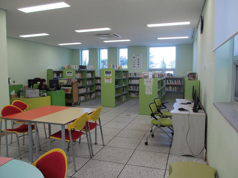 화도작은도서관 사진