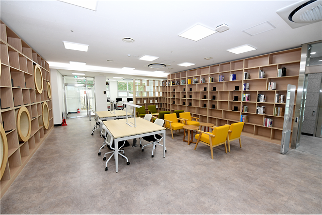 지혜의숲도서관 사진3