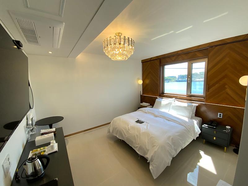 더블랙(The Black) 사진