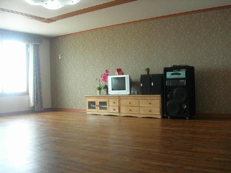 바닷가 숲속 사진4