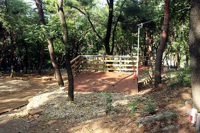 강화도 아침 숲속야영장 사진2