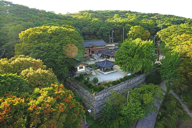 강화 백련사 철조 아미타여래좌상 사진1