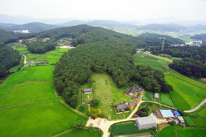 이규보묘 사진2