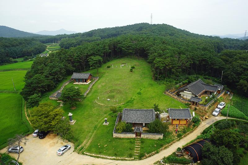 이규보묘 사진3