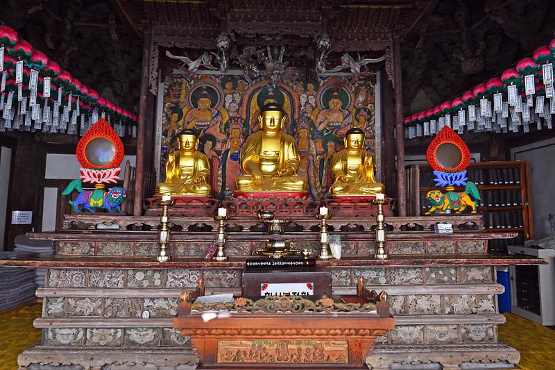 강화 전등사 대웅보전 수미단 사진3