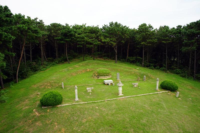 이규보묘 사진7