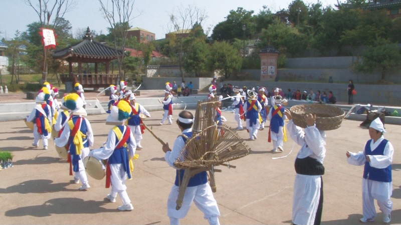 갑비고차 농악 사진3
