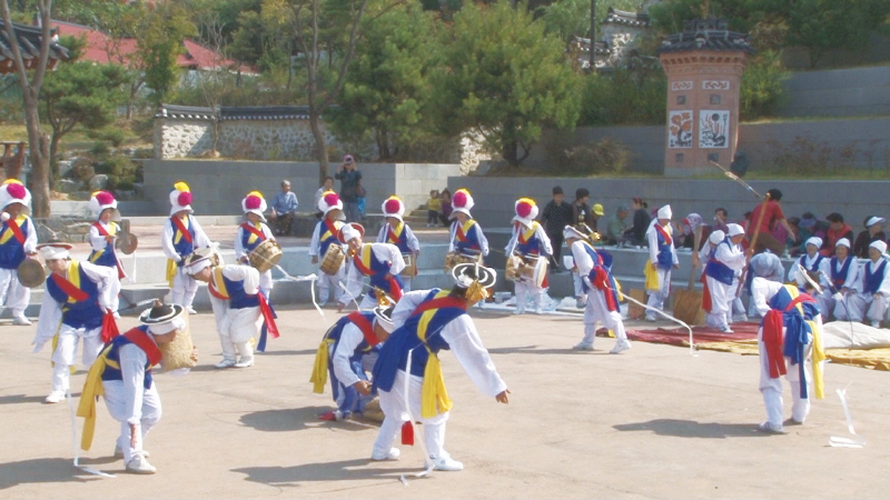 갑비고차 농악 사진5