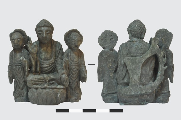 금동여래삼존상 사진