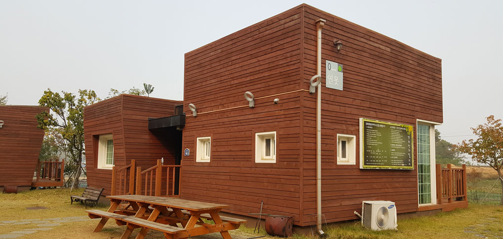 객실 적련 이미지